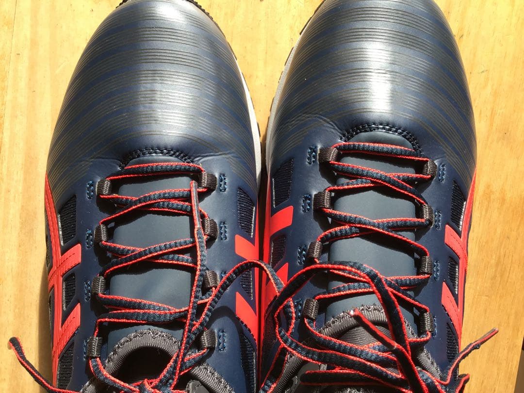 アシックス　雪上用ランニングシューズ　 TARTHER 26.5センチ