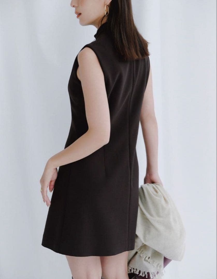 anuans カットジョーゼットミニワンピース BROWN