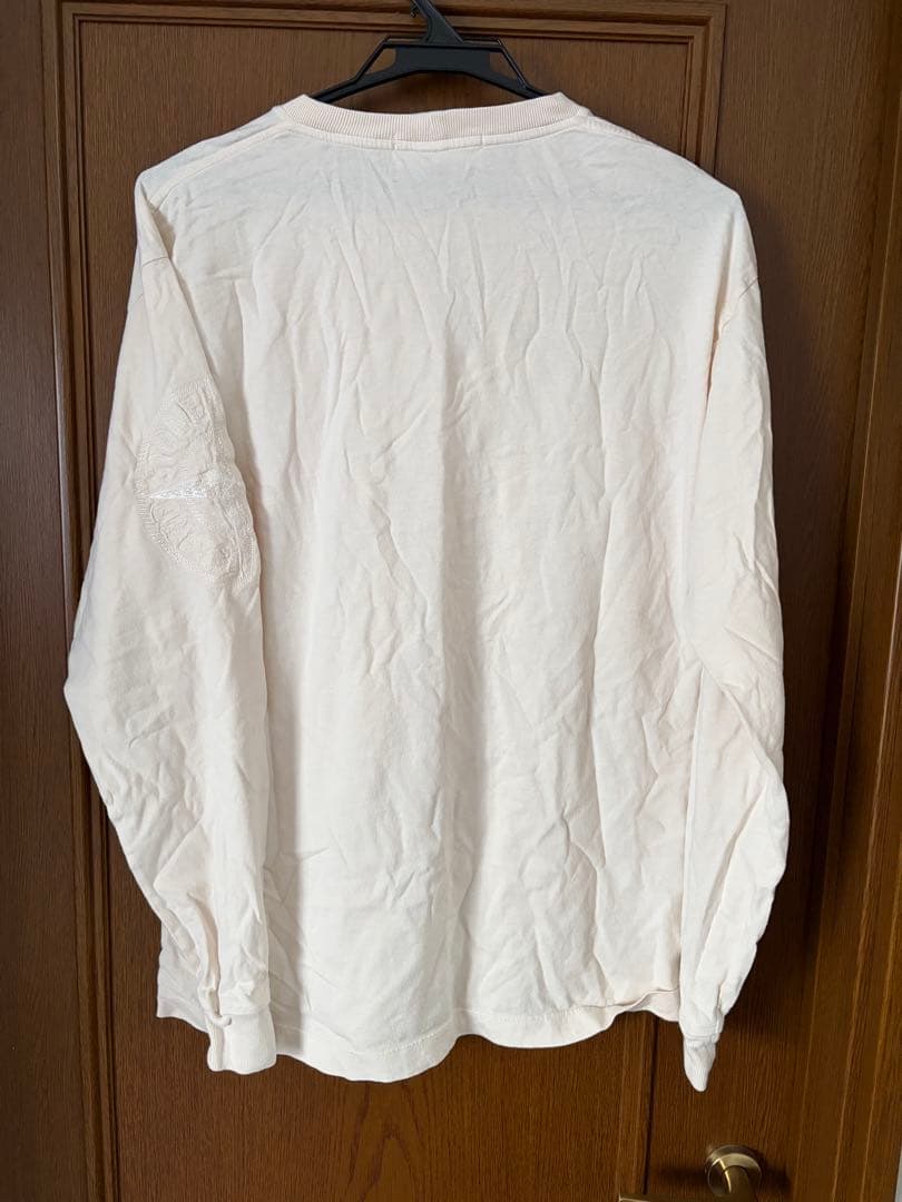 STONE  アイボリー ロングスリーブ Tシャツ