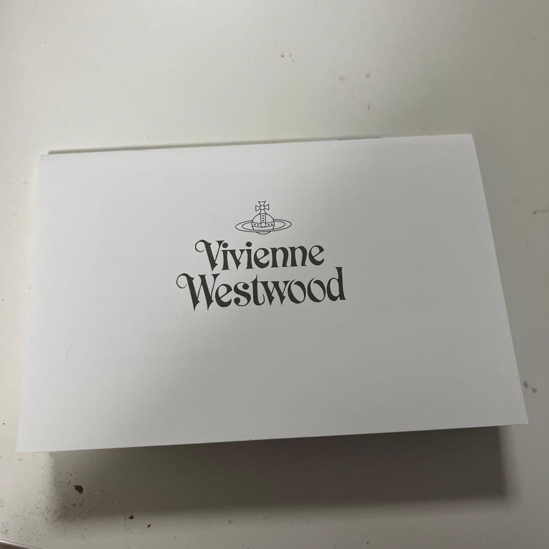 値下げ中‼️ 新品未使用 ヴィヴィアンウエストウッド ピアス