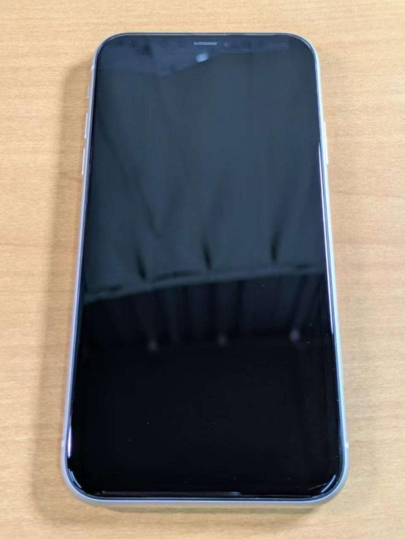 スマートフォン本体 010700F iPhone 11 A2221 64GB