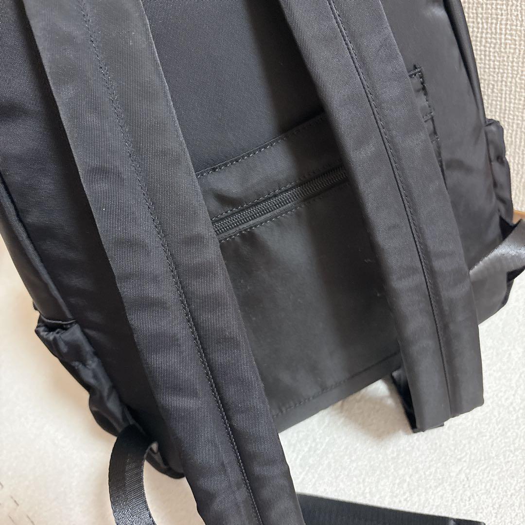 メゾンドフルール 撥水加工キャリーオンリュック ブラック