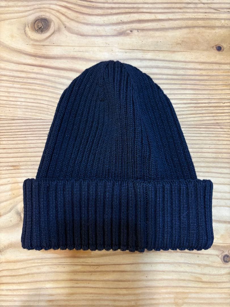 お値下げ［試着のみモンクレールコード認証済】モンクレールビーニー　ニット帽 濃紺