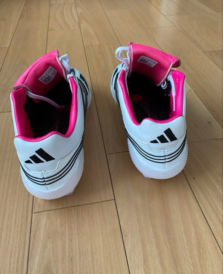 adidas プレデタープレシジョン