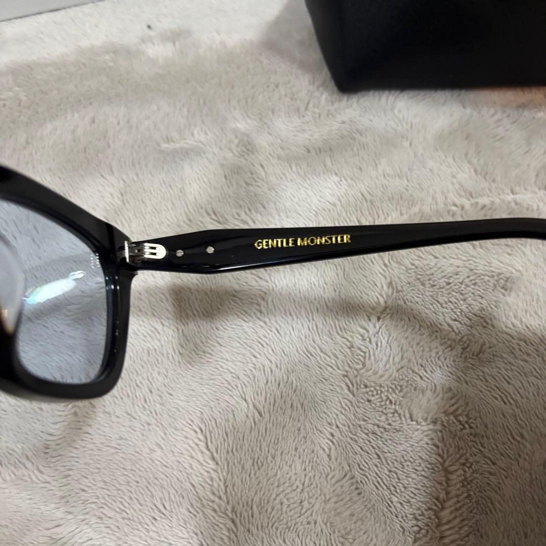 よ*ん様 Gentle Monster スクエアサングラス Hovo01