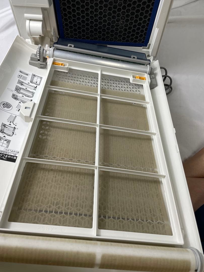 シャープ　加湿空気清浄機 KI-NX75-W 2021年製