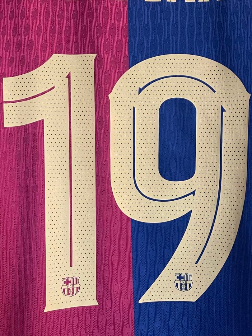 【タグ付き正規品】オーセンティック バルセロナ24-25ラミン ヤマル 19