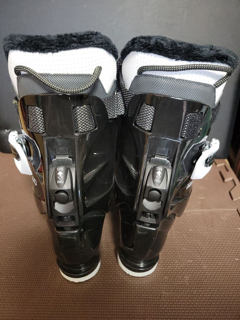 スキーブーツ　STUREULE 　サイズ8