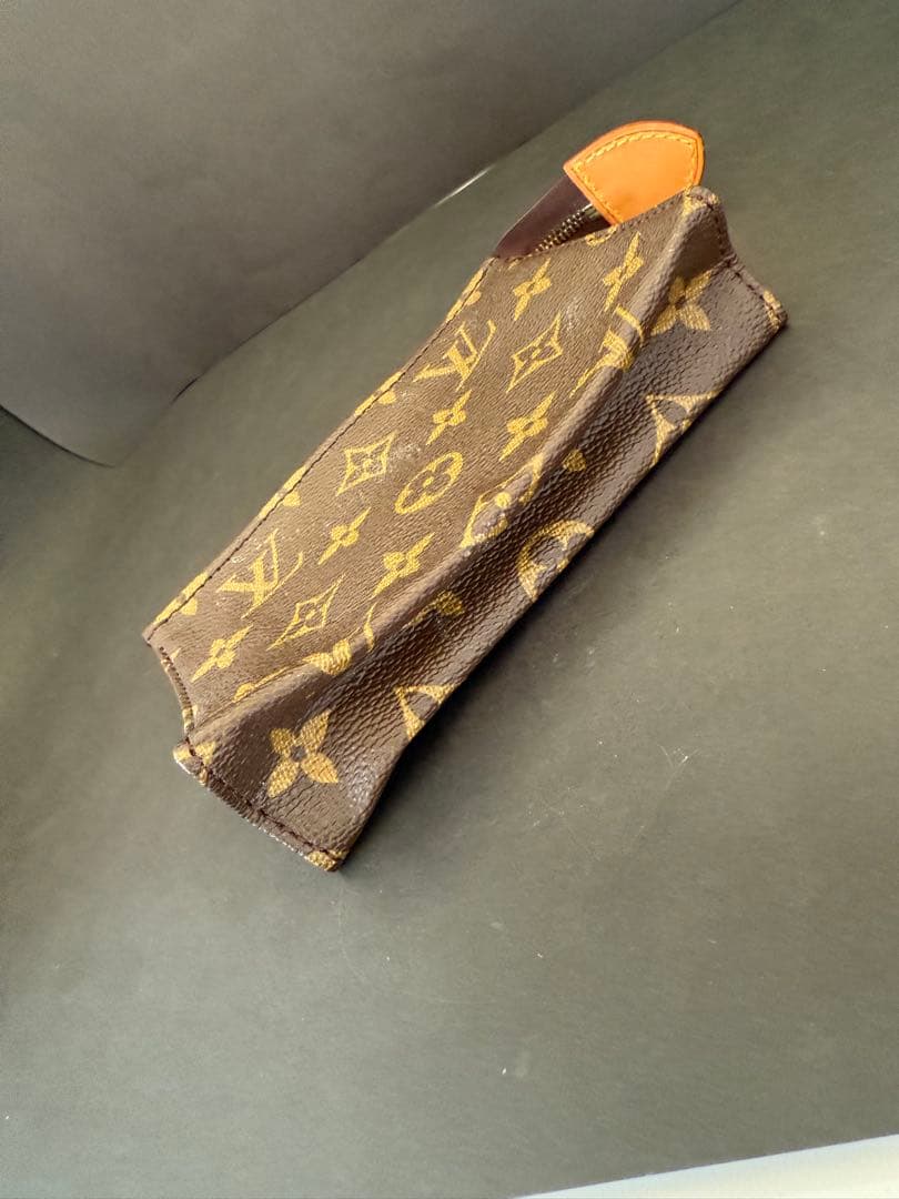 LOUIS VUITTON ルイヴィトンポーチ バッグ モノグラム レザー