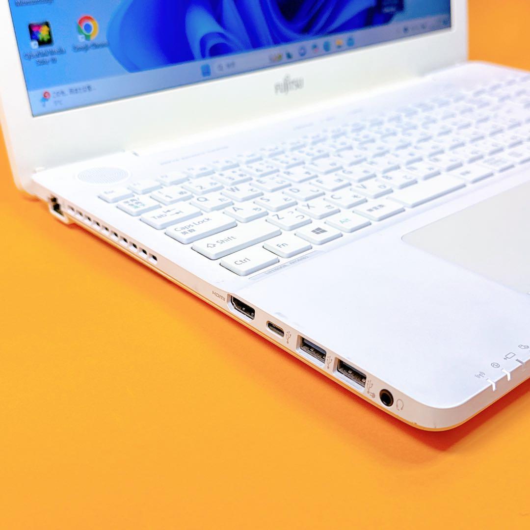 最上級i7⭐️極速大容量SSD 8GB windows11 ノートパソコン 薄型