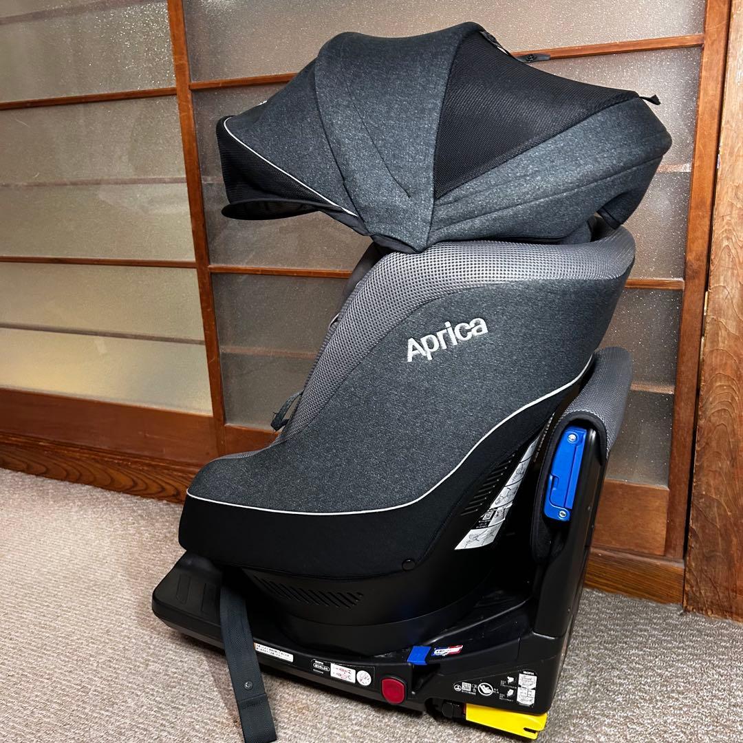 美品 アップリカ チャイルドシート クルリラ プレミアム ISOFIX グレー
