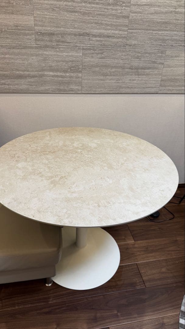 つのっち boconcept New York ダイニングテーブル