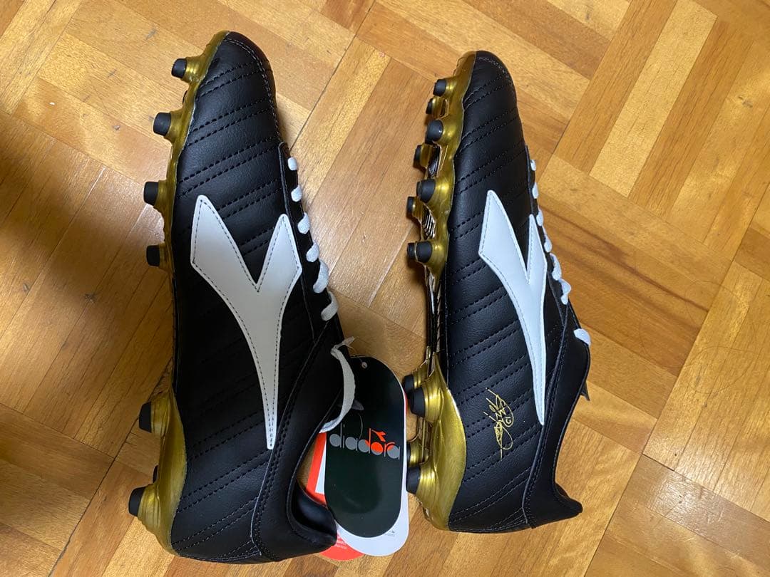 新品 DIADORA BAGGIO 03 K MG14 ロベルト・バッジョ - メルカリ