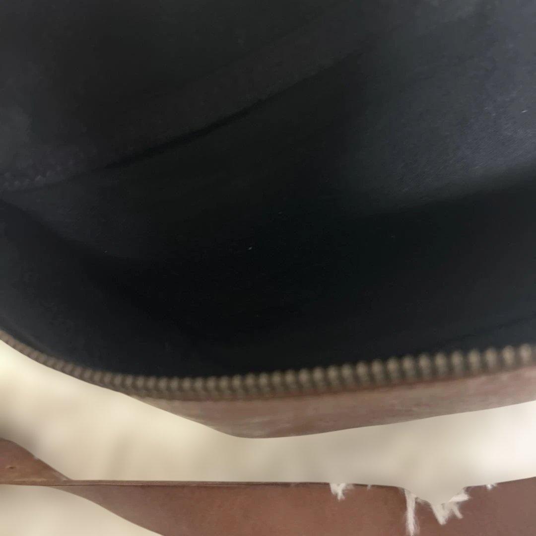 【極美品】RYU リュー 本革 ボディバッグ ウエストバッグ レザー 金具