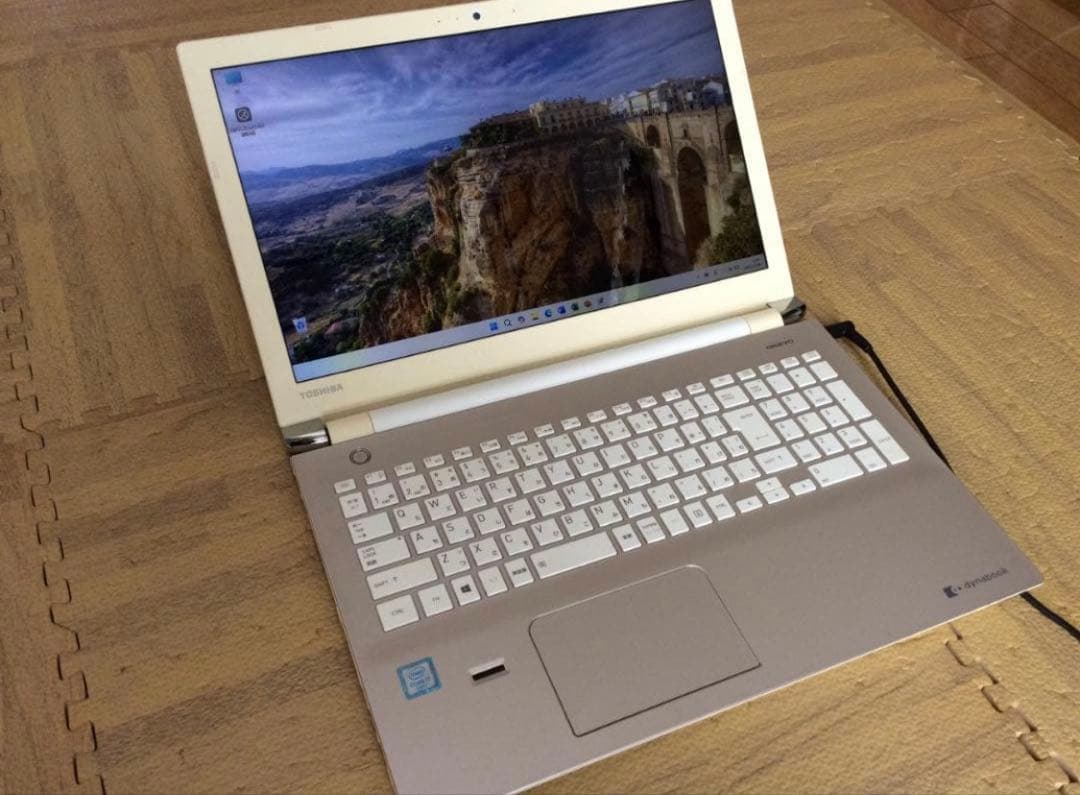 東芝ノートPC 高スペック Win11 Corei7 16G SSD256G - メルカリ
