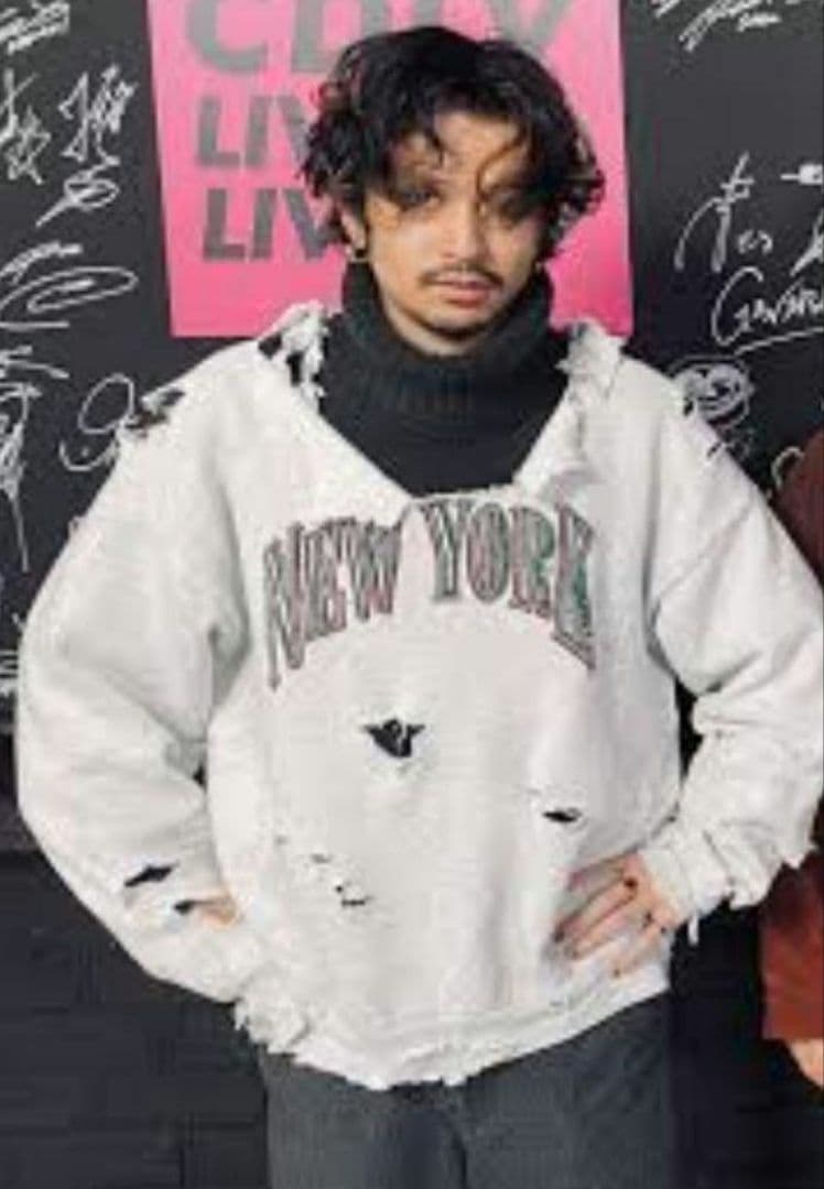 Reebok ダメージスウェット L ブラック 松村北斗常田大希 - メルカリ