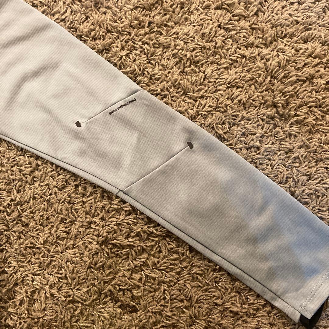 On CLIMATE ZIP HOODIE レディースM グレー系 パーカー