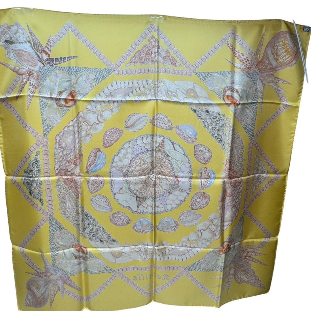 美品　エルメス HERMES カレ90 ROCAILLE ロカイユ 貝殻スカーフ