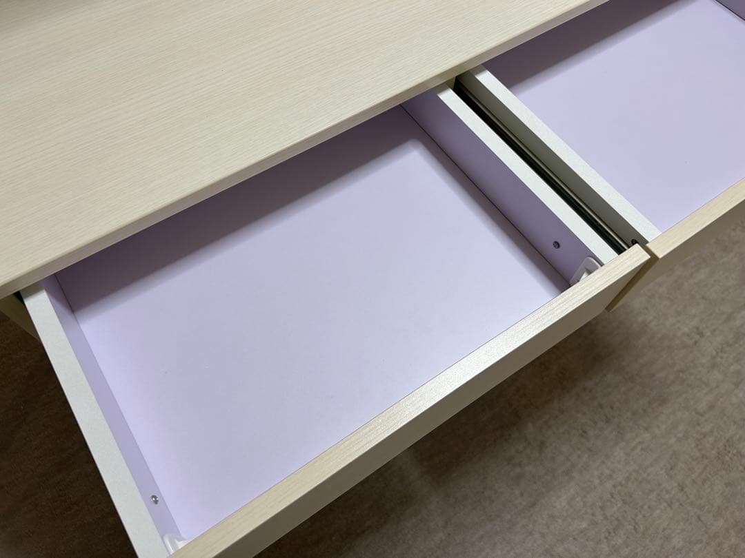 ニトリ省スペースデスクRB001 (ホワイト)