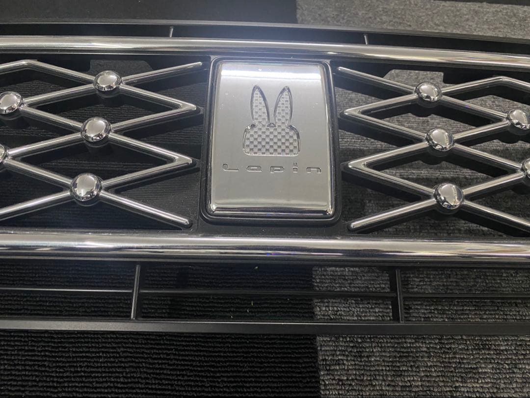 ★HE33S スズキラパン ★メッキフロントグリル★純正品