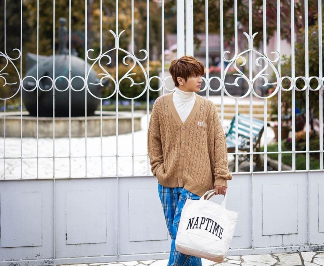 ナップタイム naptime. Nissy 西島隆弘 カーディガン - メルカリ