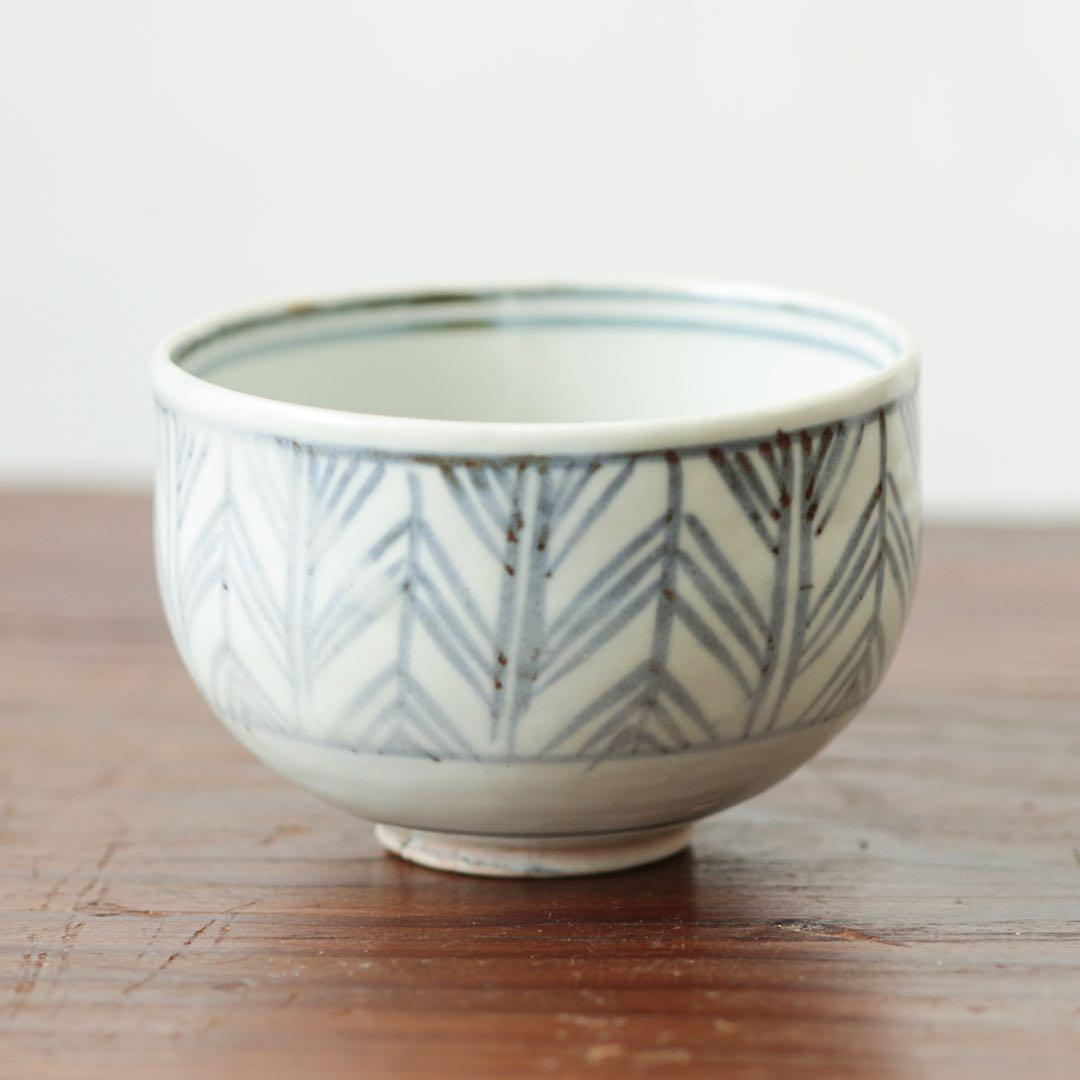 古伊万里 伊万里 江戸 後期 矢羽根文 ころ 茶碗 湯呑み 染付