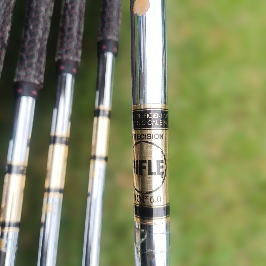 R*様 BETTINARDI ゴルフバッグ・キャディバッグ　『おまけ』付き！