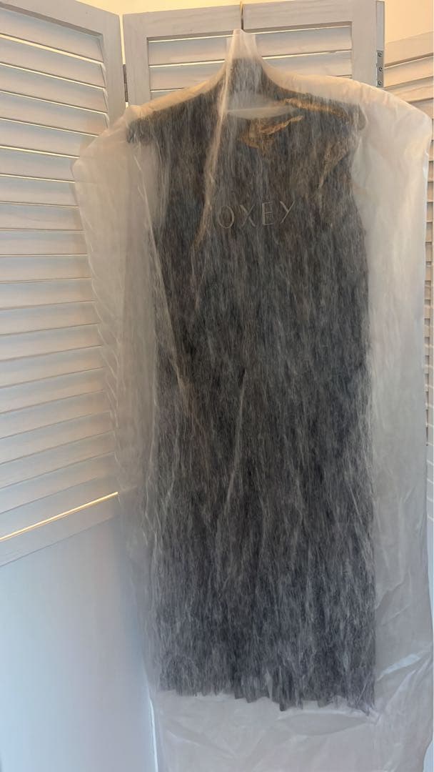 ふ*ん様 お値下げ˚✧₊新品FOXEY可愛いプリーツワンピース ・タグ・ハンガー