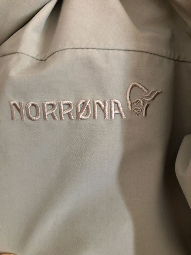 【極美品】ノローナ NORRONA Lofoten Gore-tex xs