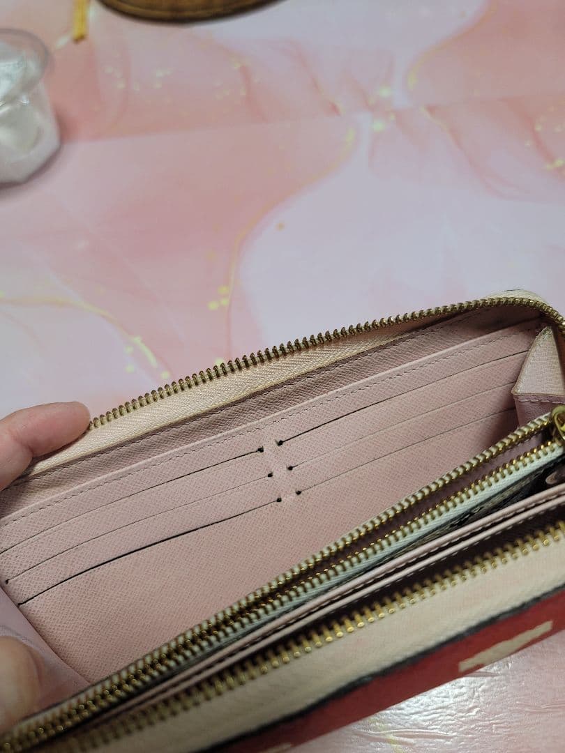 モノグラム ジャイアント ジッピーウォレット