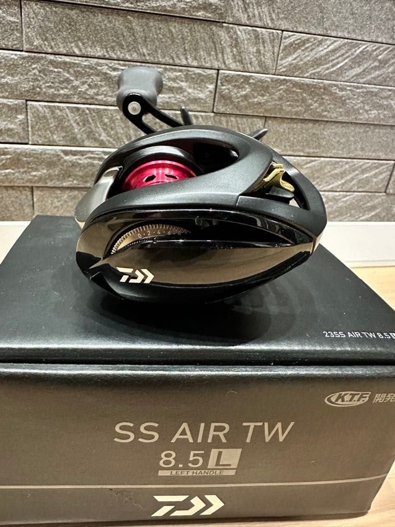 SS AIR TW 8.5L ダイワ　極美品