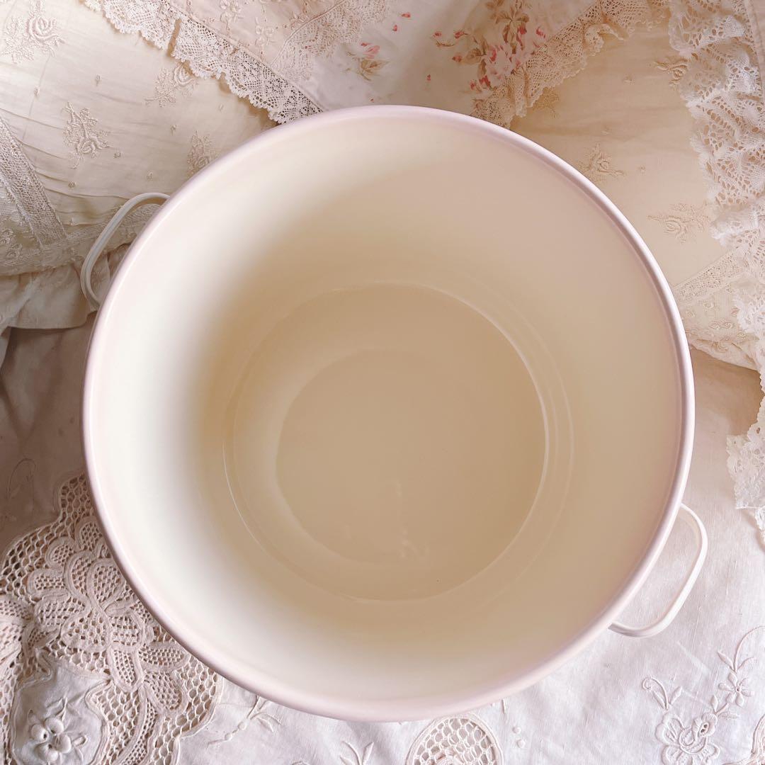 お値下げ♡イマンローズバスケットホーローライスキャニスター缶大薔薇マニーローズ