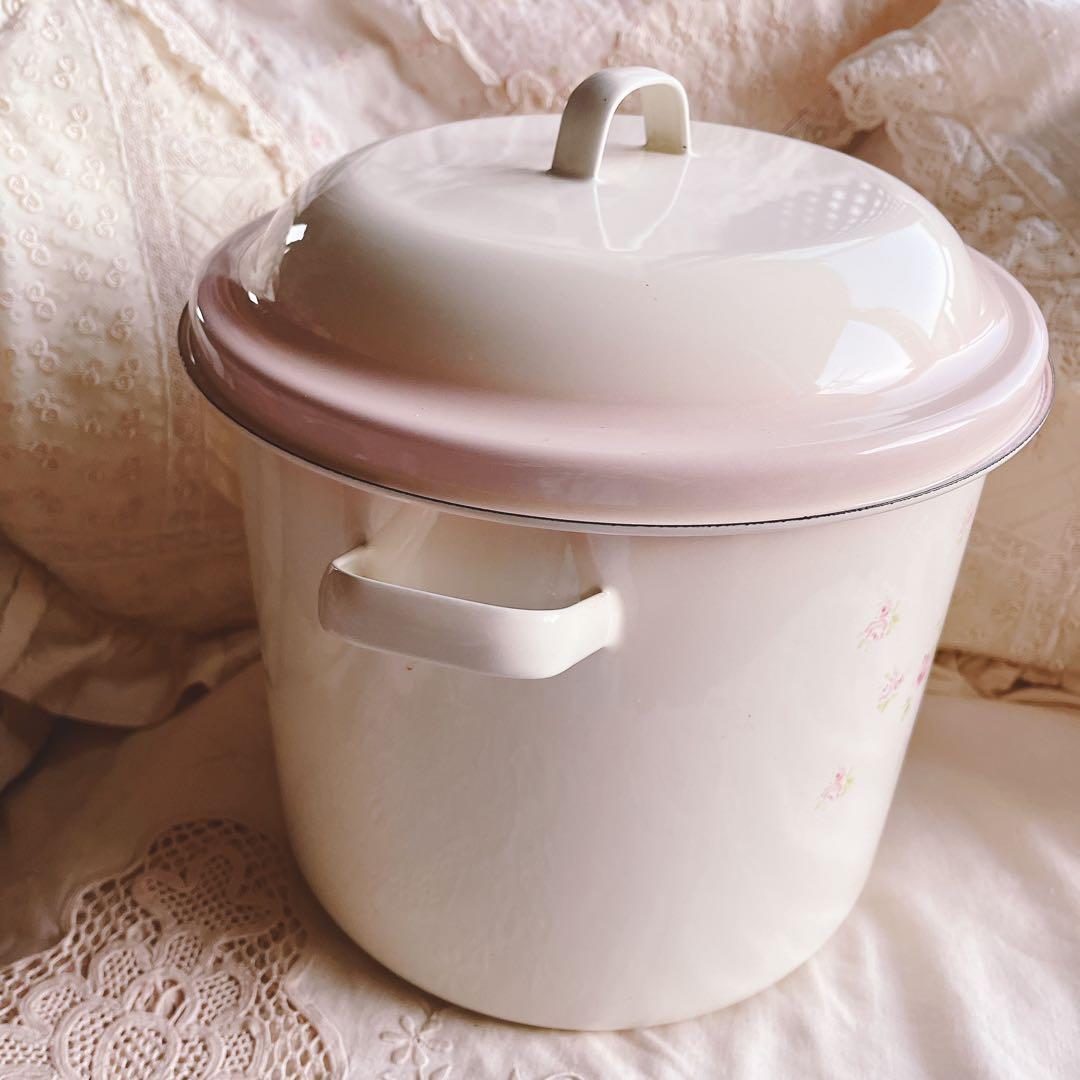 お値下げ♡イマンローズバスケットホーローライスキャニスター缶大薔薇マニーローズ