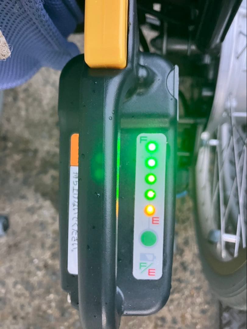 YAMAHA駆動電動車椅子　折りたたみ可能