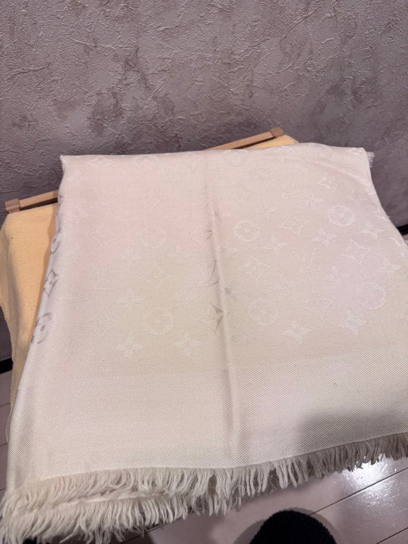 ルイヴィトン　大判ストール　シルクストール