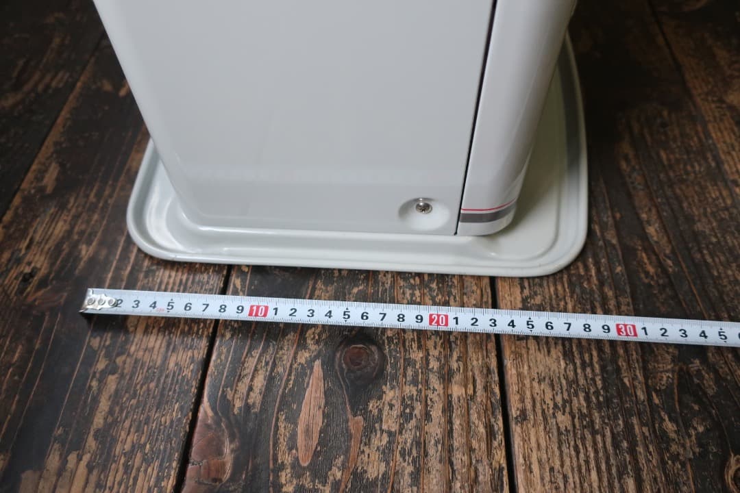 未使用品 トヨトミ 石油ストーブ 電池レス RS-G24D 緊急時のストーブ