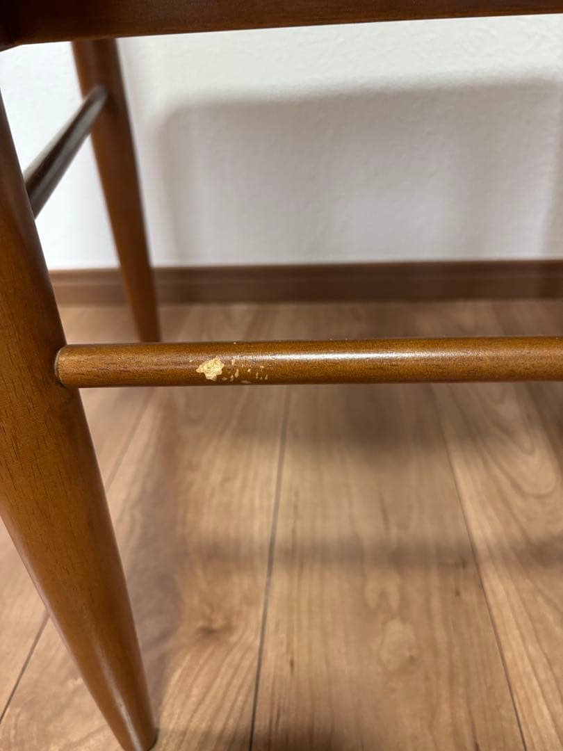 アクメファニチャー　TRESTLES ARM CHAIR トラッセルアームチェア