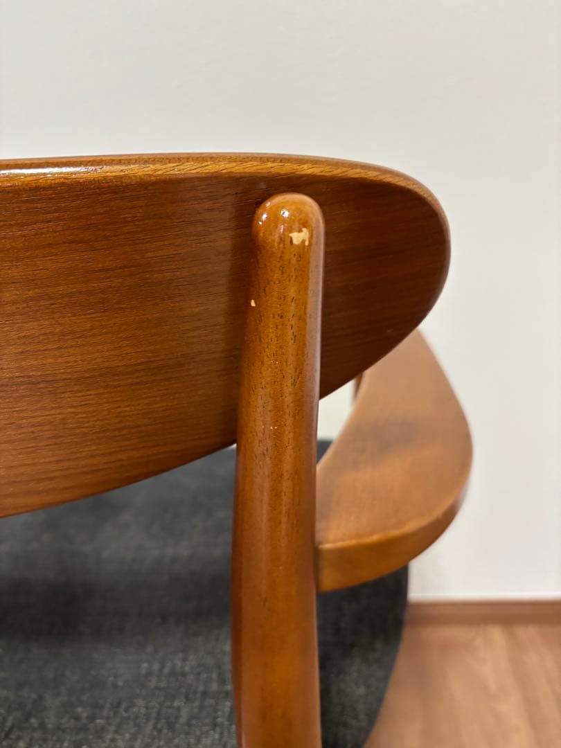 アクメファニチャー　TRESTLES ARM CHAIR トラッセルアームチェア