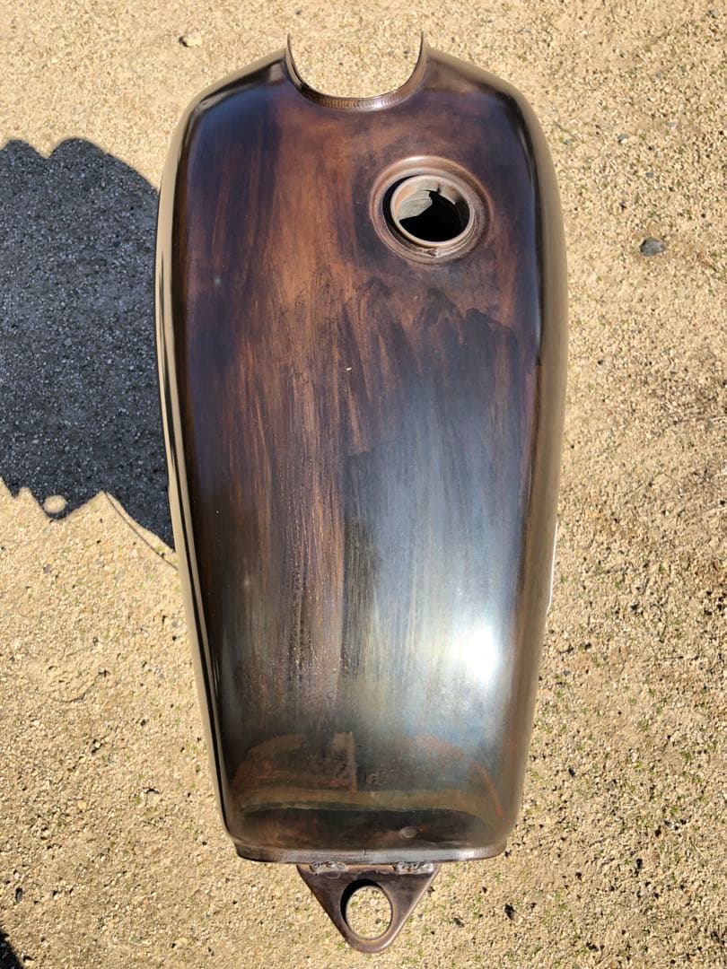 sr400純正タンク塗装剥離 黒サビエイジング 黒染め - メルカリ