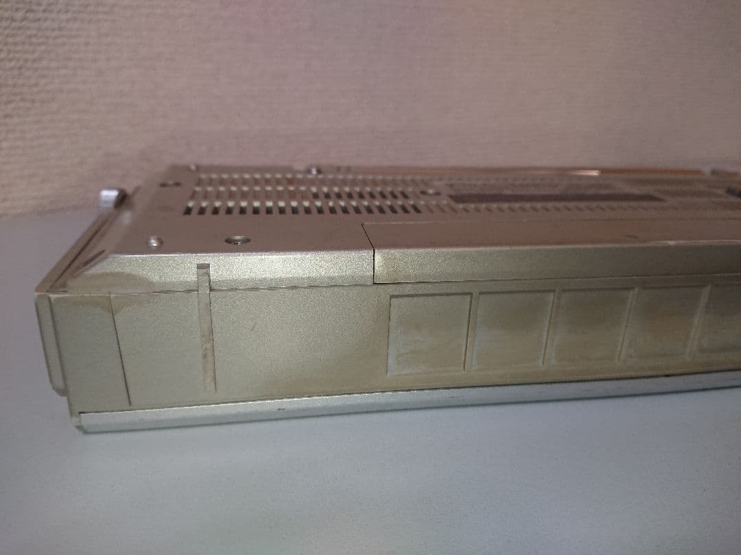 ジャンク品 日立 FM/AM ステレオカセットレコーダー TRK-4600M