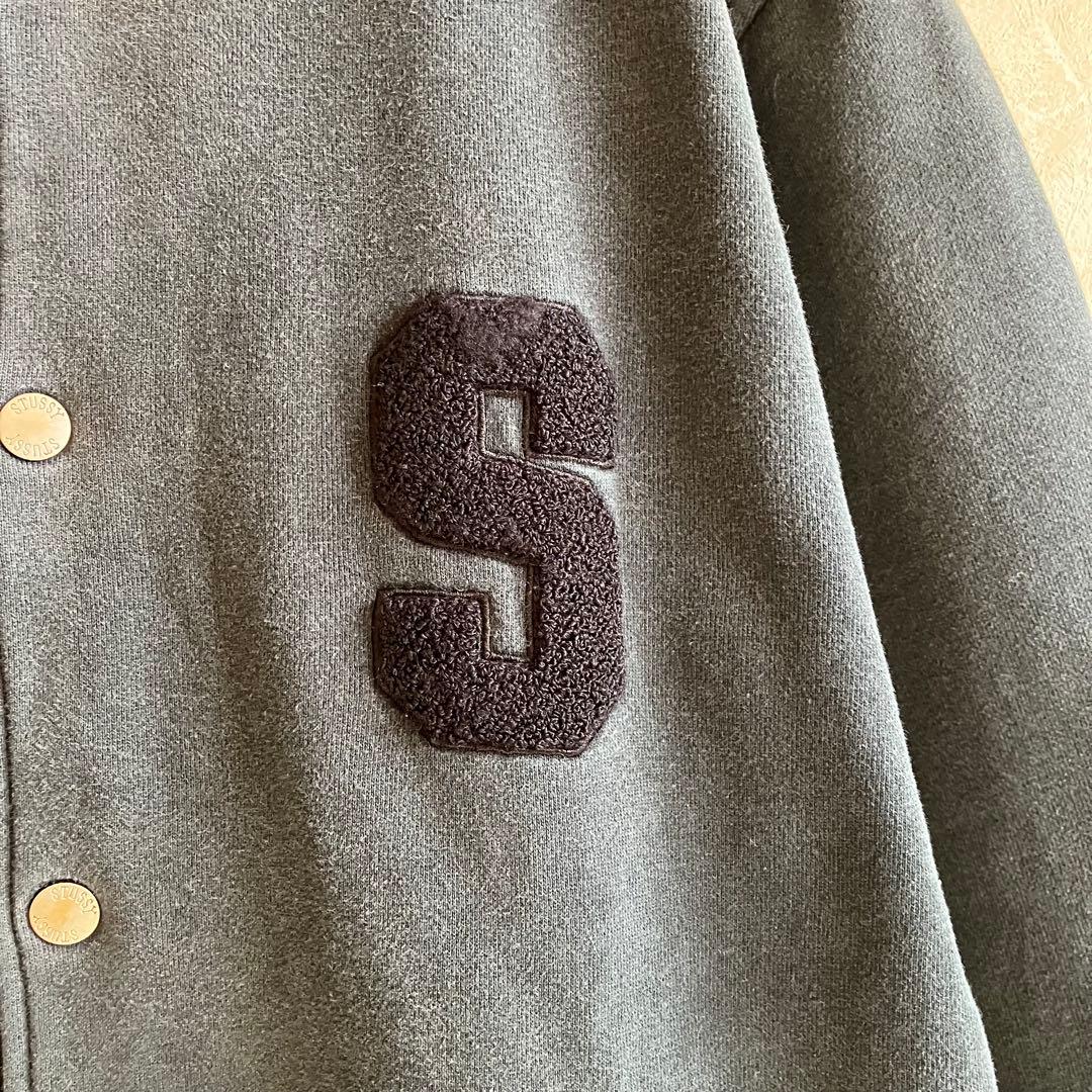 古着 ステューシー 両面レタードロゴ スタジャン 黒 L フェード