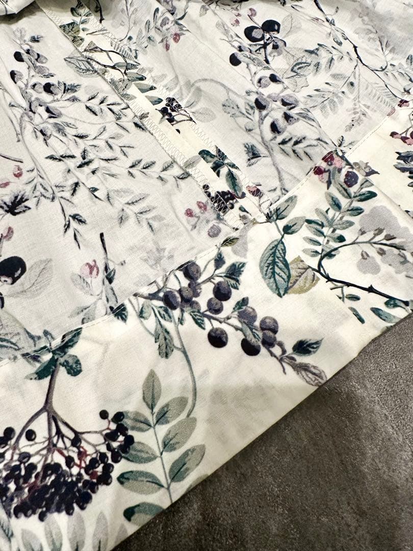 SEVENTEN セブンテン 木の実 プリント キッズ ワンピース