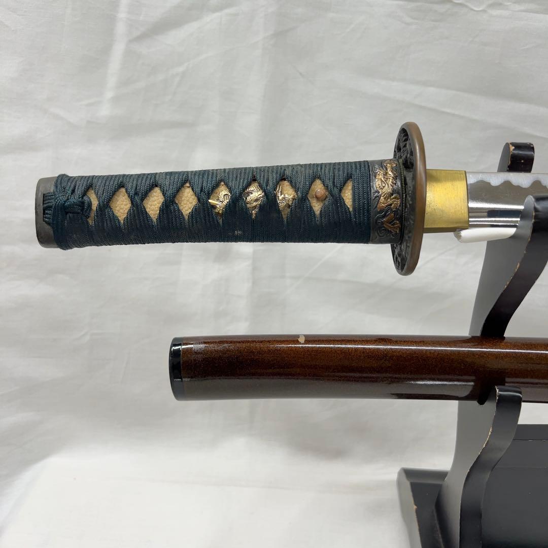 模造刀 二本差し 太刀 脇差 樋入り 龍鍔 透かし 黒鞘 直刃 刃紋 高級