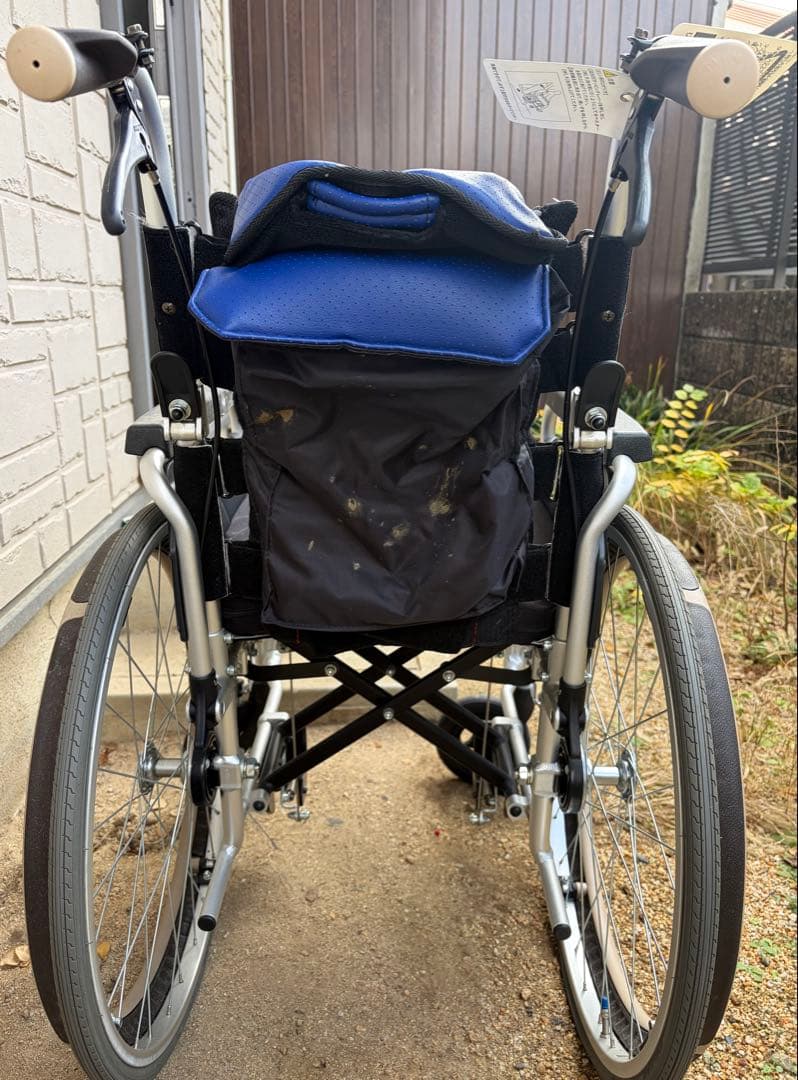 Miki 自走用車椅子 折りたたみ式