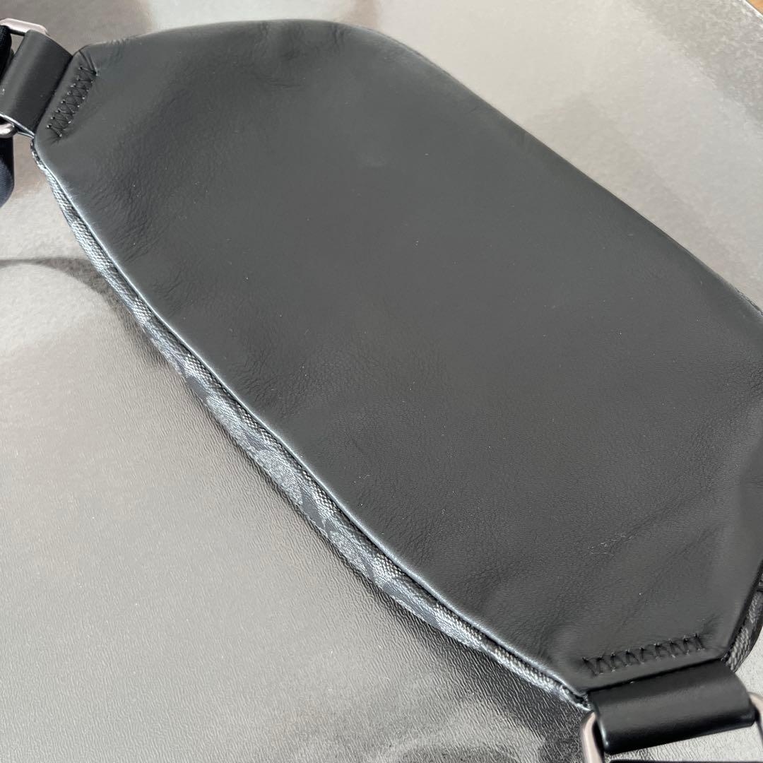 COACH エリアス ベルト バッグ・シグネチャー キャンバス