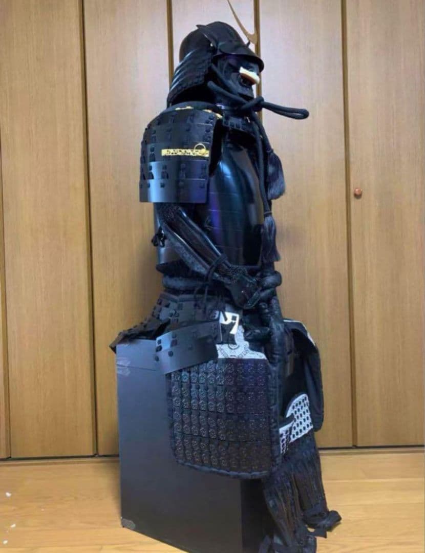 武具　甲冑　等身大　着用可能　兜　鎧