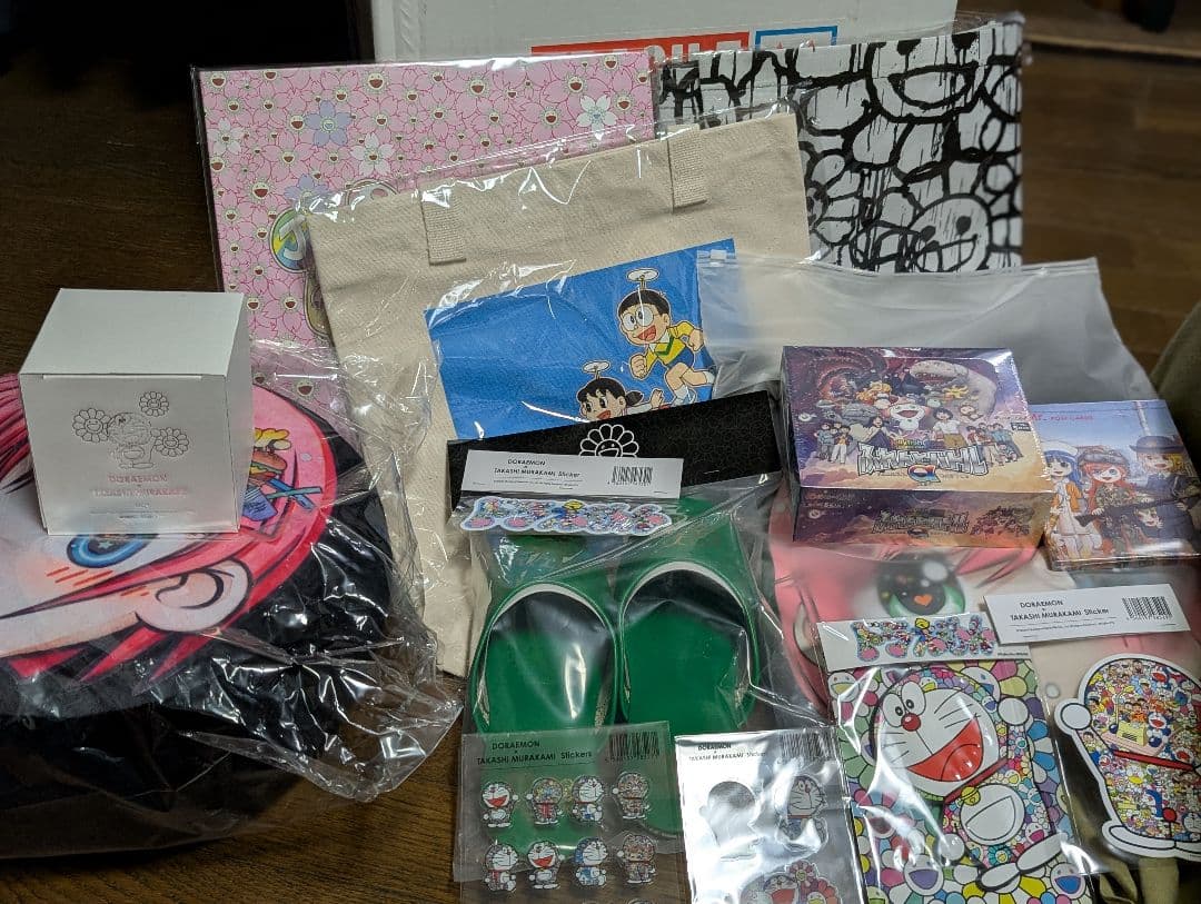 カイカイキキ　ラッキーボックス　　開封済　ドラえもん　村上隆