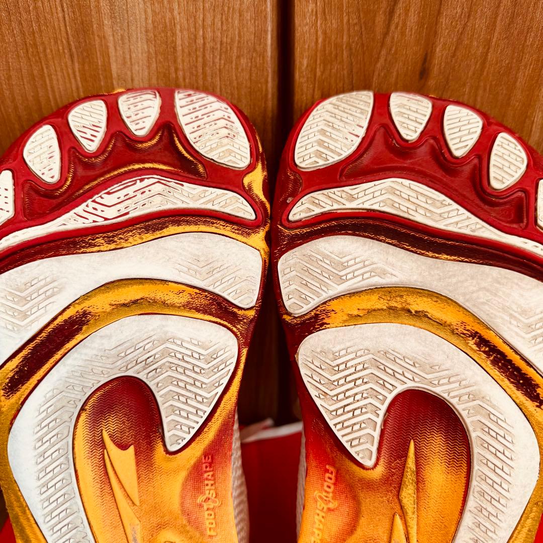 3連休限定セール【入手困難】ALTRA ESCALANTE RACER 27.0