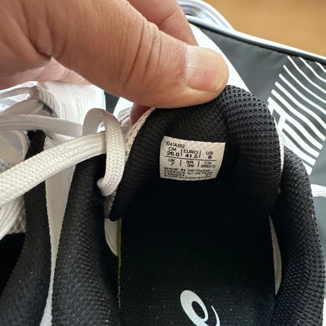 最終大幅お値下☆断捨離☆アシックスソフトテニス砂入りオムニクレー用テニスシューズ