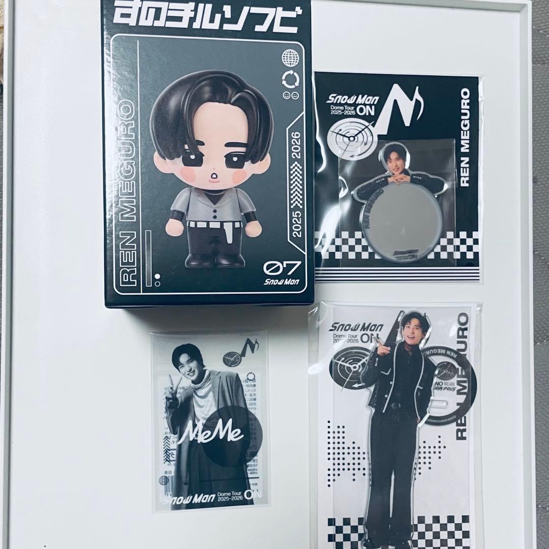 目黒蓮 ON ソフビ アクスタ ミラーステッカー クリアステッカー - メルカリ